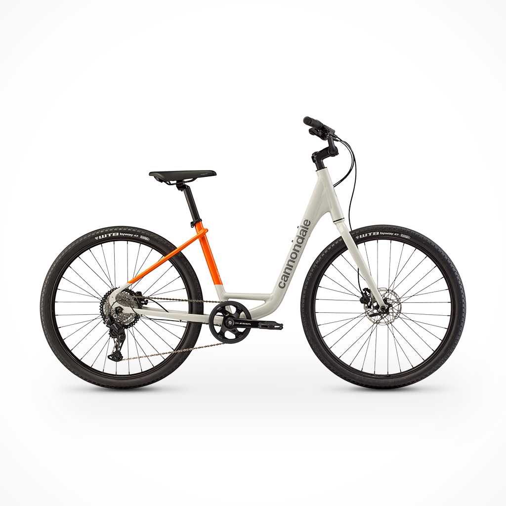 Product image: Cannondale Treadwell 2 Low Step Thru Chalk 2026, shown in primary marketing view.
