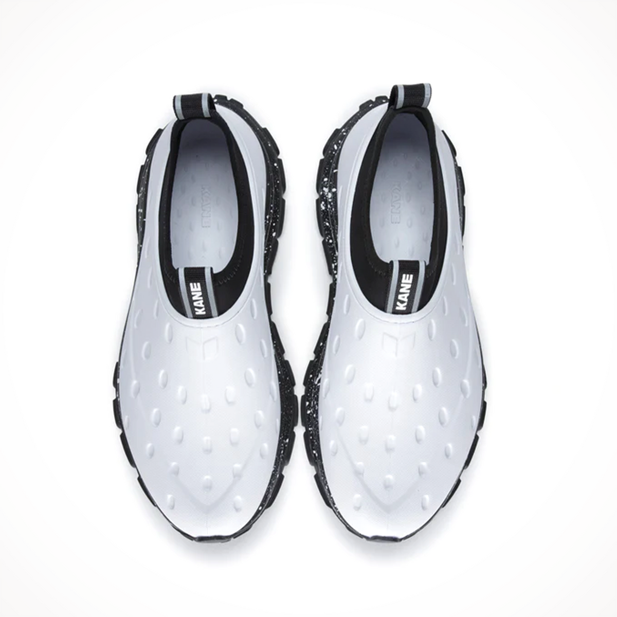 Product image: Kane Revive AC White Unisex 2025, shown from above.