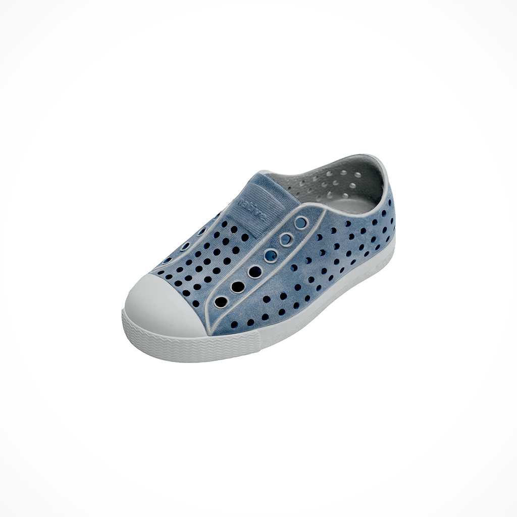 Product image: Native Jefferson Stonewash Dawn Blue Oasis Brushed Kids 2026, shown from a three-quarter angled view.