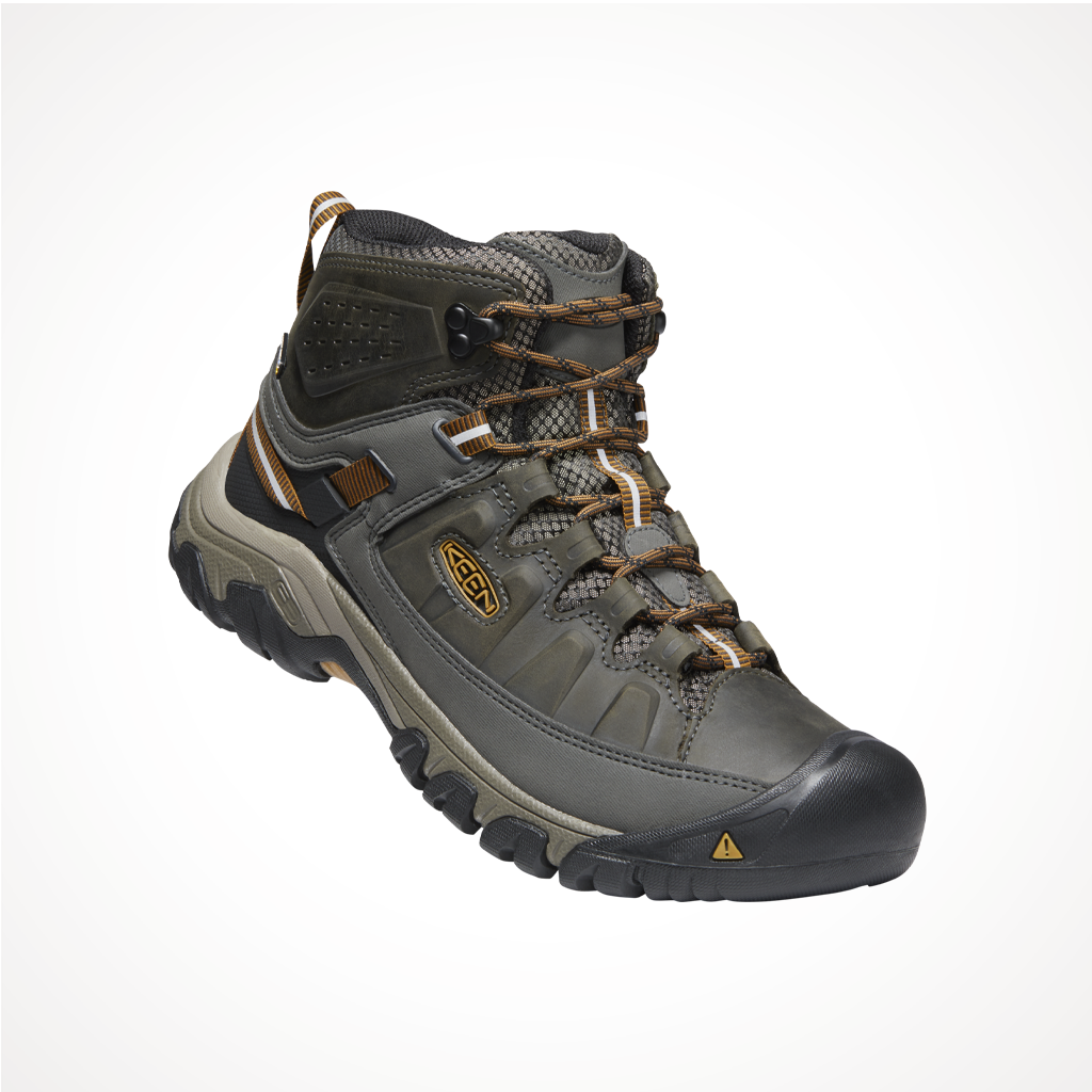 FOOTWE 3 f489e054 9ad7 45cc b9ce 5f4f155f3fb7