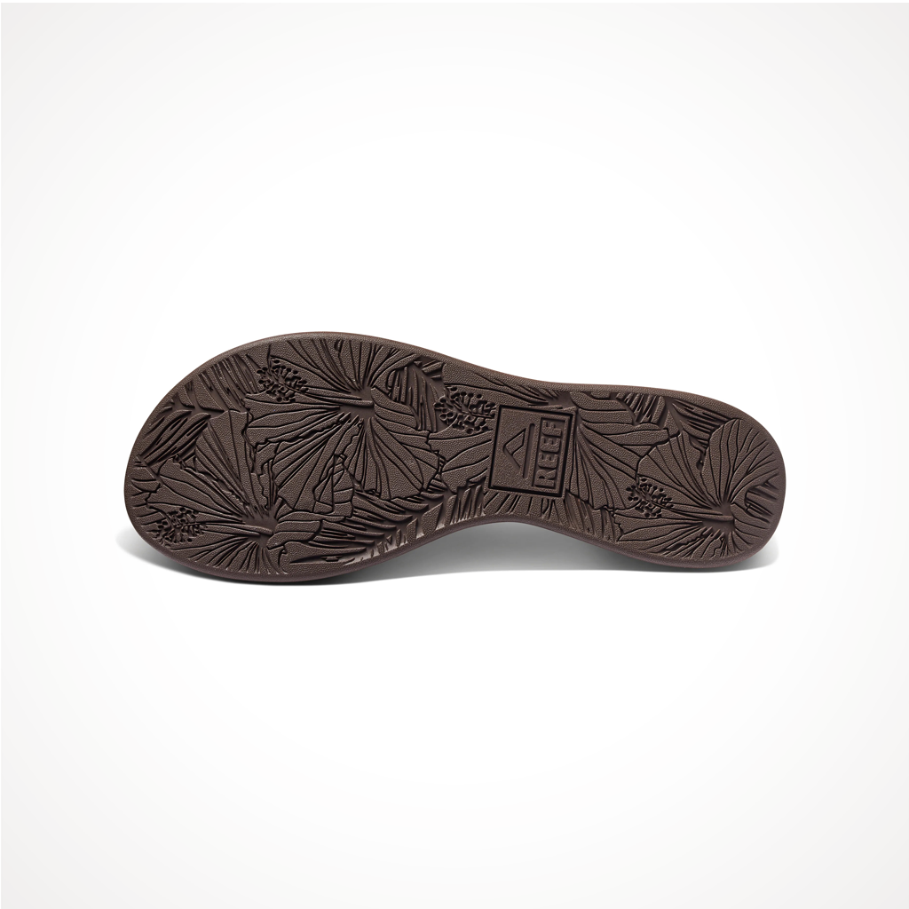 Product image: Footwear Reef Womens Cushion Cloud Natural, showing the outsole tread pattern.