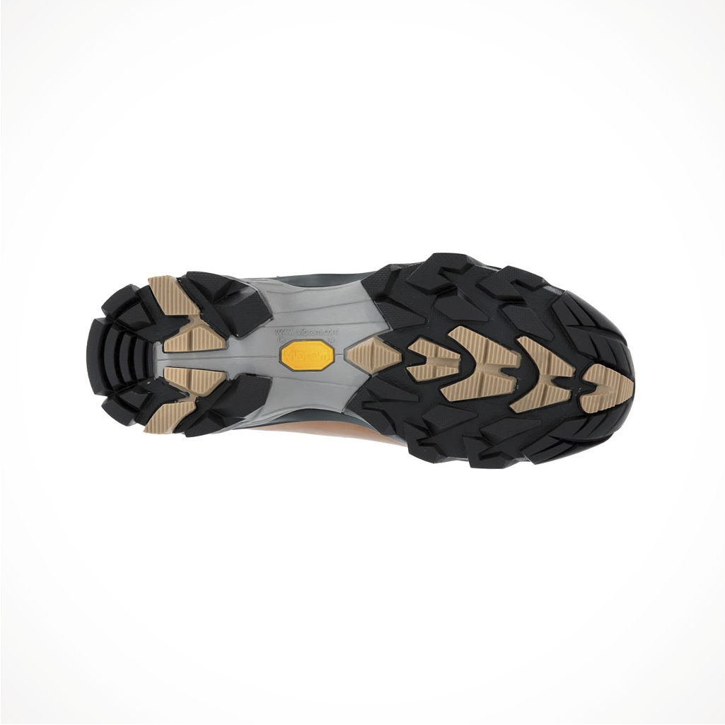 Product image: Footwear Zamberlan Womens Vioz Lux GTX RR Waxed Camel, showing the outsole tread pattern.