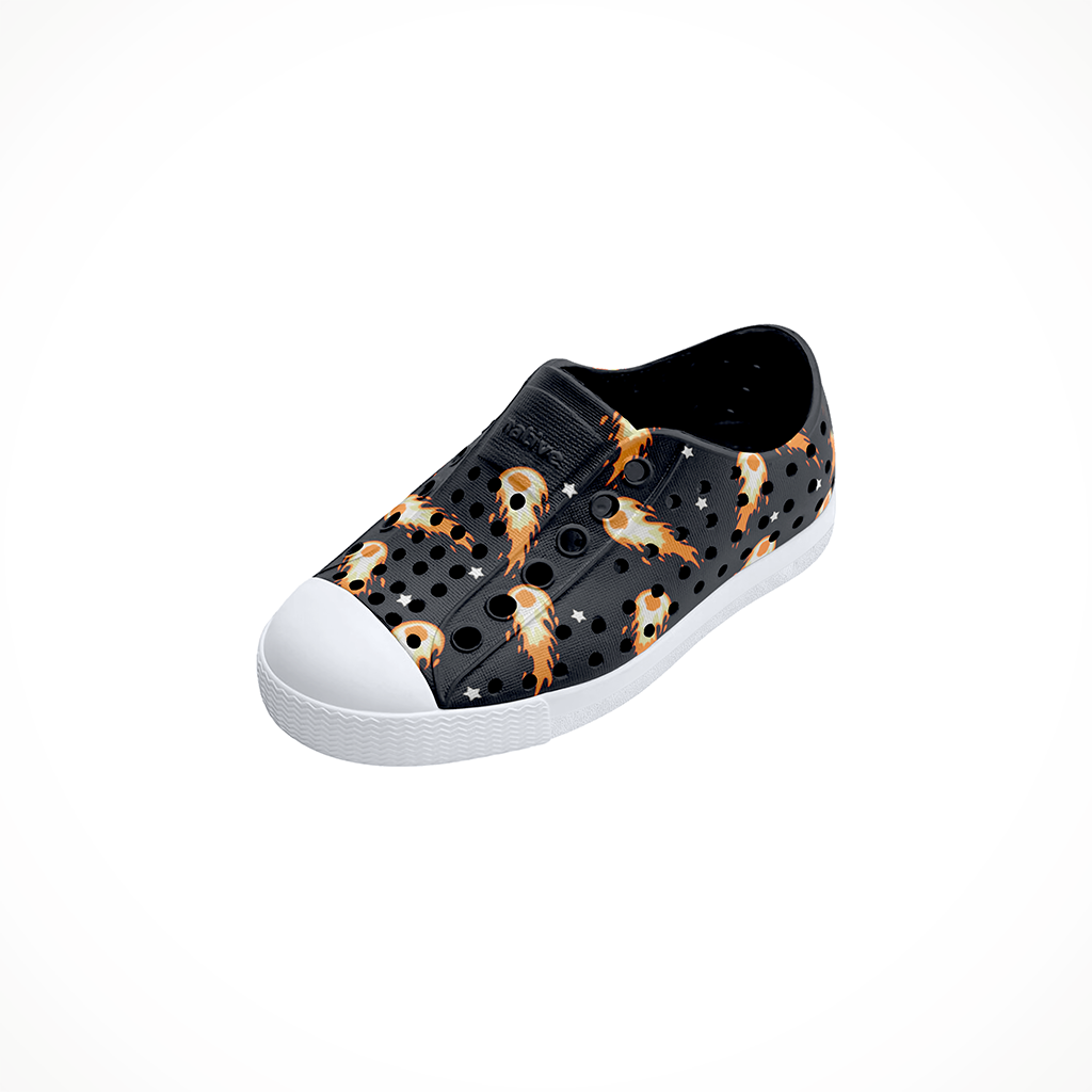 Product image: Native Jefferson Print Jiffy Black Comet Kids 2026, shown from a three-quarter angled view.