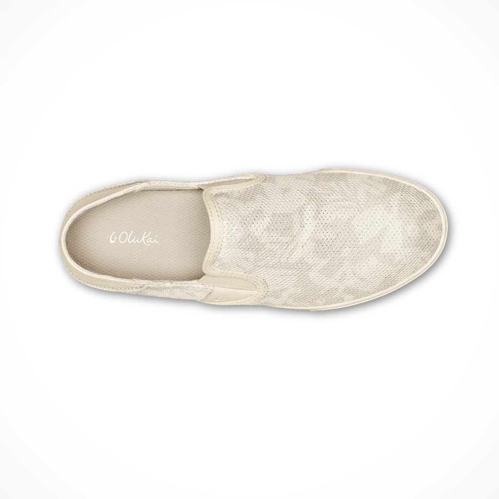 Product image: Olukai Womens Pehuea Puka White, shown from above.