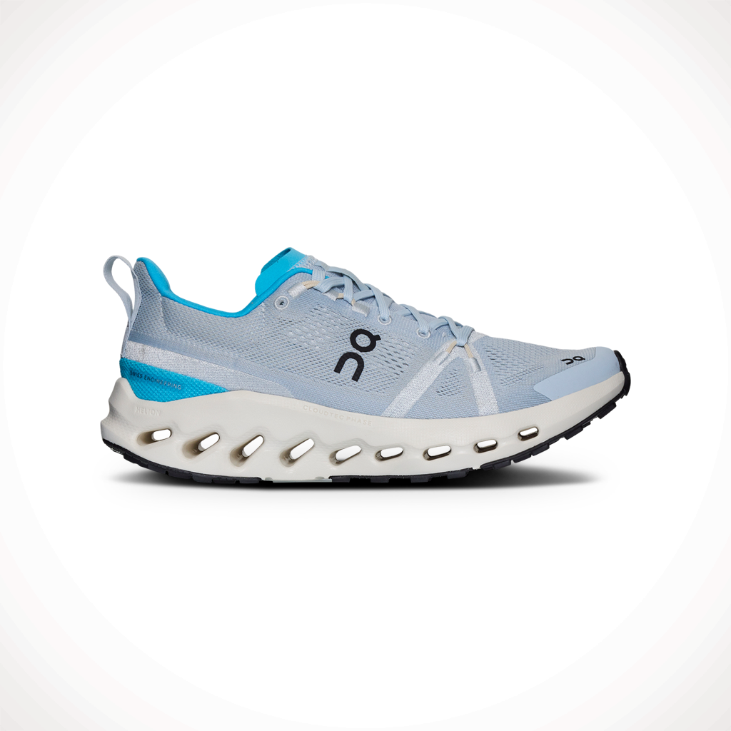 Product image: On Cloudsurfer Trail Arctic Ivory Womens 2025, shown in primary marketing view.