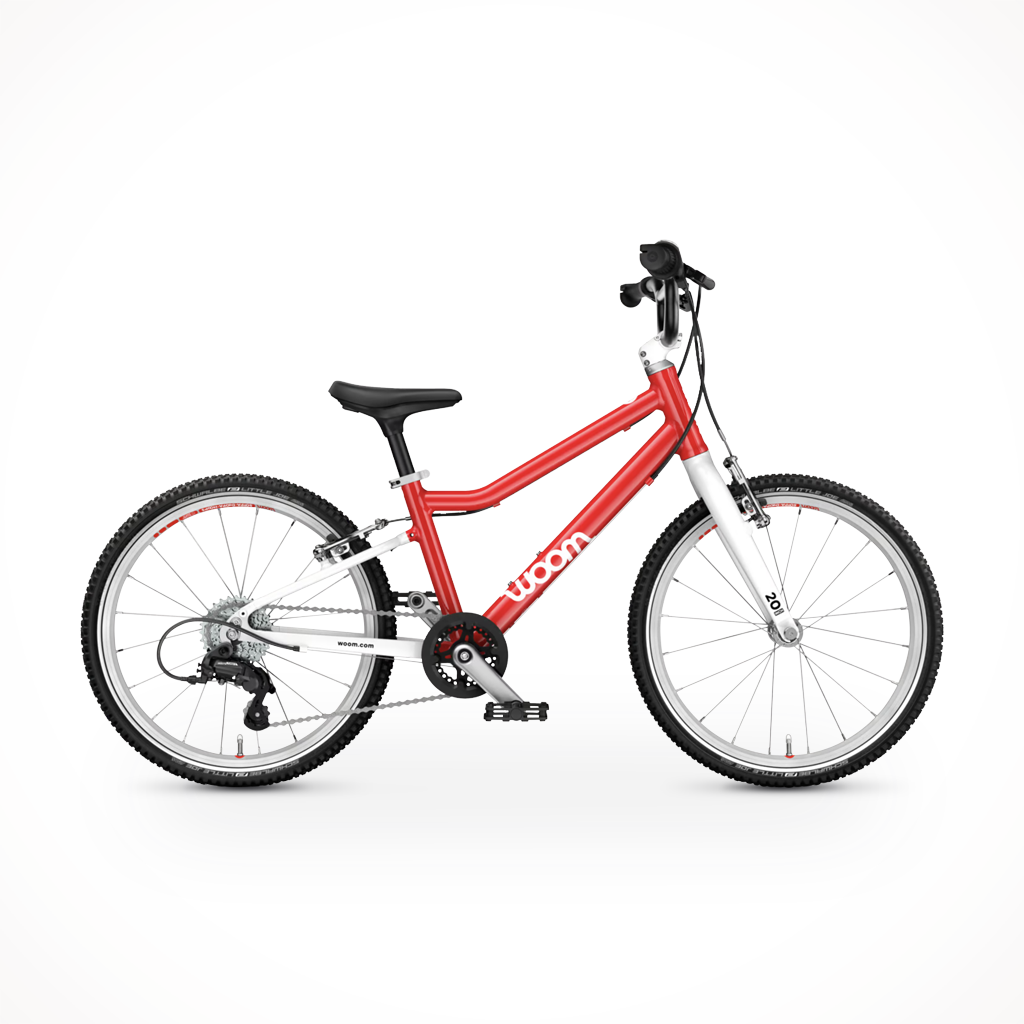 Product image: Woom GO 4 Red 2026, shown in primary marketing view.
